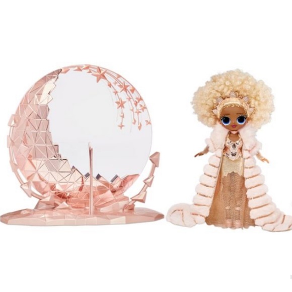 L.O.L Surprise Nye Queen Collector Edition 2021 Doll - Picture 3 of 8